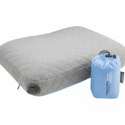 Cocoon Air Core Ultra Light Medium reiskussen light blue