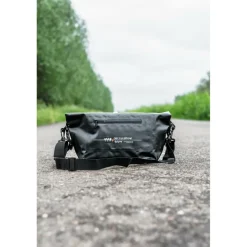 Dare to be Different Outdoor Ezi Carryall draagtas black