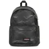 Eastpak Day Office 17 inch laptop rugzak 31 liter refleks dots black