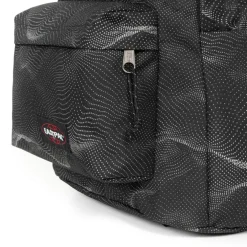 Eastpak Day Office 17 inch laptop rugzak 31 liter refleks dots black