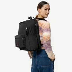 Eastpak Day Office 17 inch laptop rugzak 31 liter black