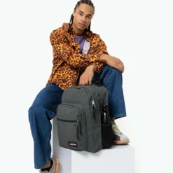 Eastpak Morius 15 inch laptop rugzak 34 liter black denim