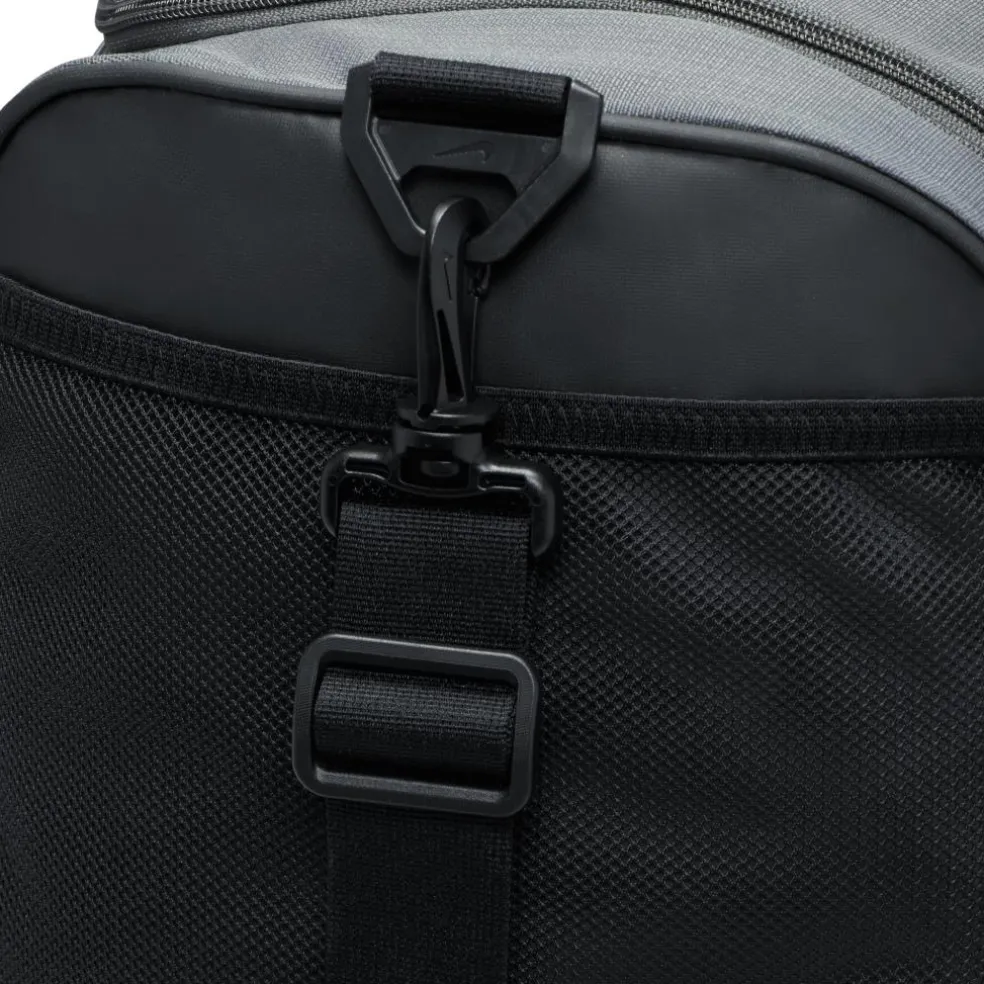 Nike Brasilia 9.5 sporttas iron grey black