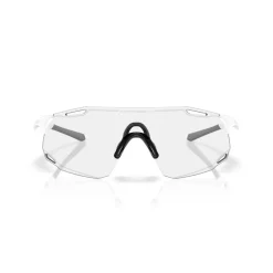Oakley Cybr Dyno zonnebril clear to black iridium  photochromic matte white