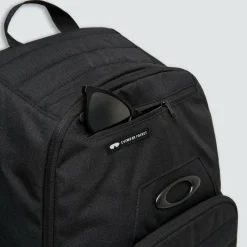 Oakley Enduro 4.0 15 inch laptop rugzak 25 liter blackout