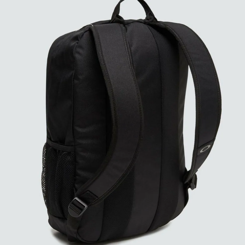 Oakley Enduro 3.0 15 inch laptop rugzak 20 liter blackout