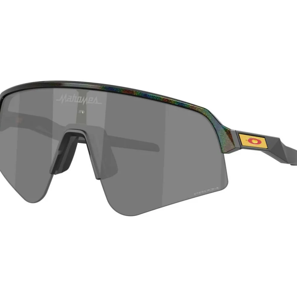 Oakley Sutro Lite Sweep Patrick Mahomes II Collection zonnebril prizm black dark galaxy