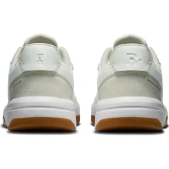 On THE ROGER Clubhouse schoenen heren white ivory