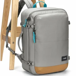 PacSafe GO Anti Theft Carry On rugzak 34 liter stone
