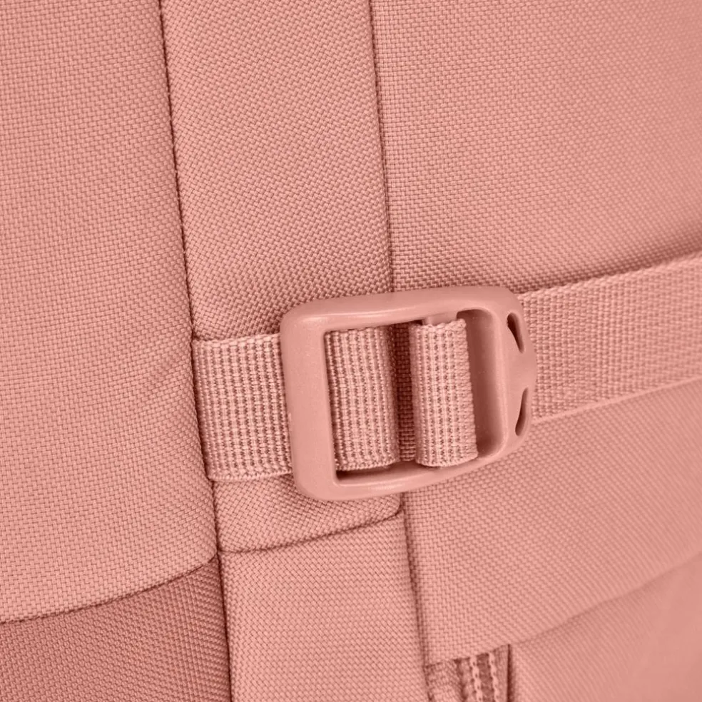 PacSafe GO Anti Theft Carry On rugzak 34 liter rose