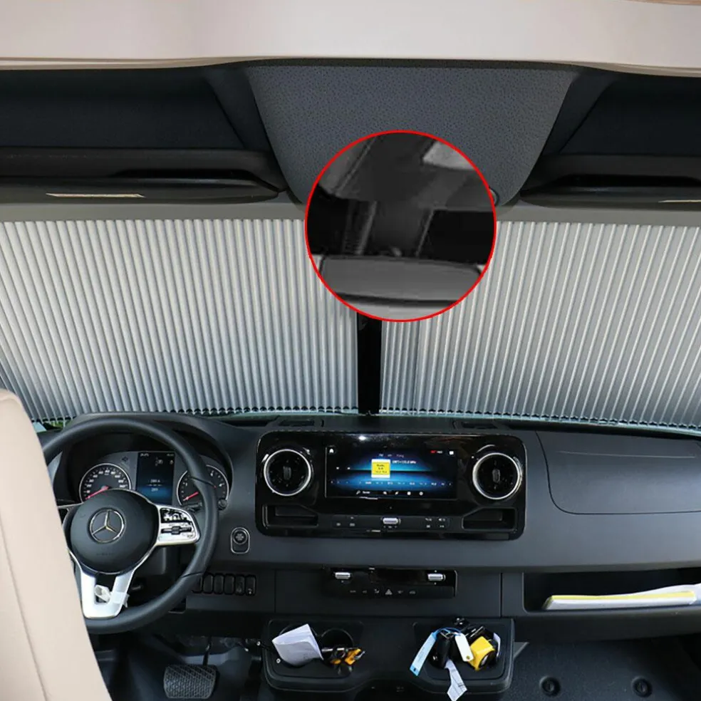 Remis Remifront 4 voorpaneel voor Mercedes Sprinter VS30 vanaf 2019 met sensorpakket klein