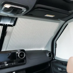 Remis Remifront 4 voorpaneel voor Mercedes Sprinter  VS30 vanaf 2019 met sensorpakket klein