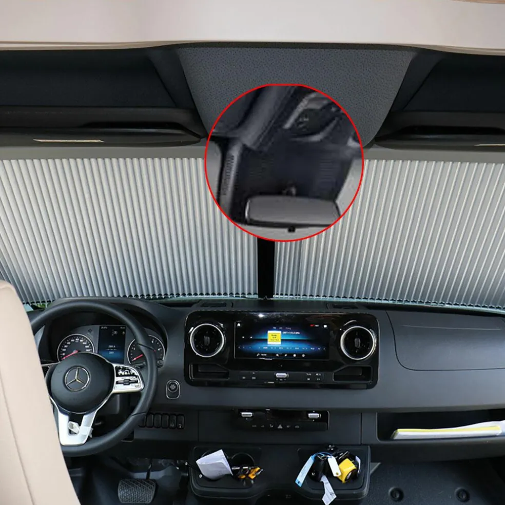 Remis Remifront 4 voorpaneel voor Mercedes Sprinter VS30 vanaf 2019 met sensorpakket groot