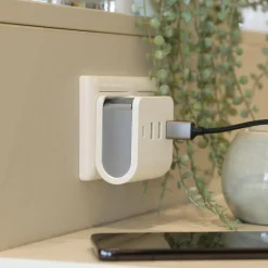 SHI USB 4x 4,8A wandoplader wit