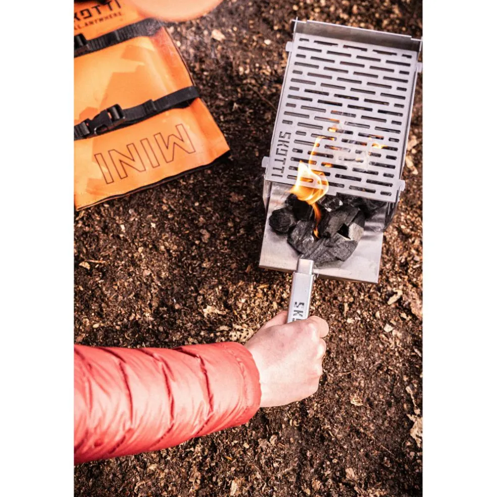SKOTTI Mini Grill houtskoolbarbecue silver