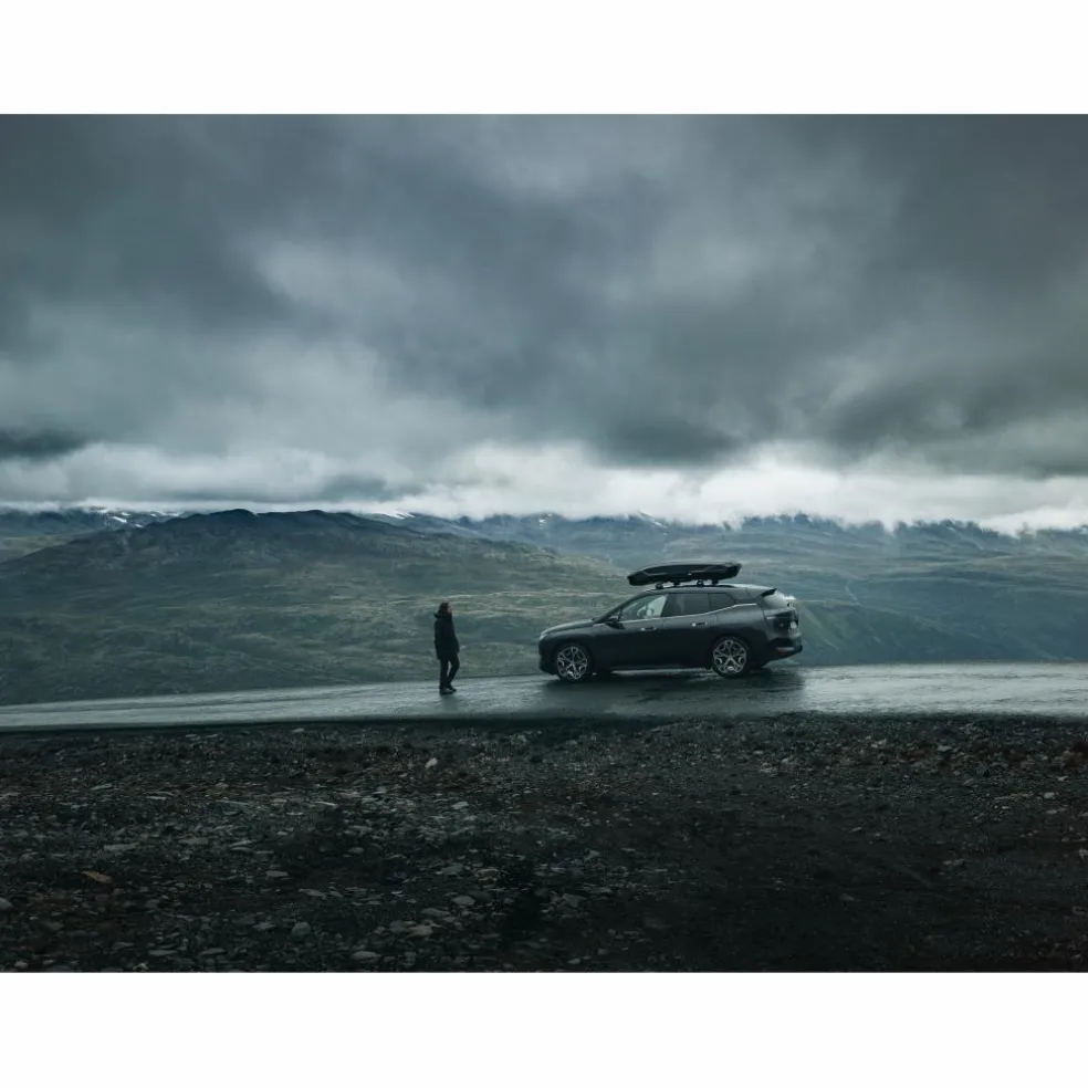 Thule Motion 3 XL dakkoffer black glossy