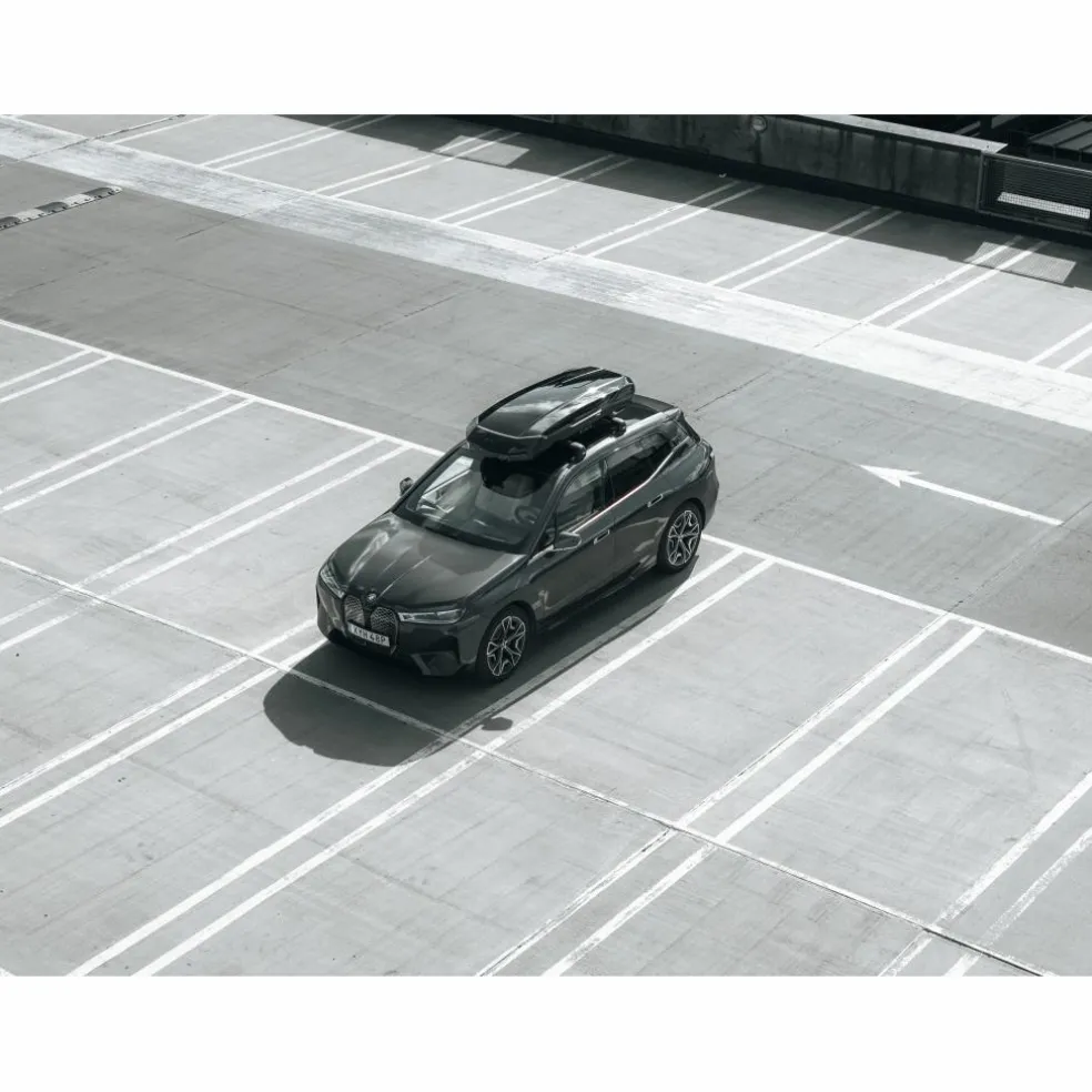 Thule Motion 3 XL dakkoffer black glossy