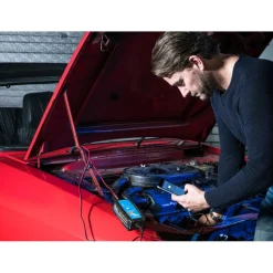 Victron Energy Blue Smart IP65 12V/7A acculader met 1 uitgang