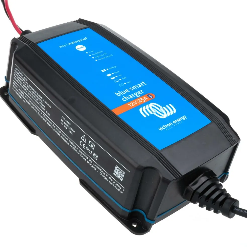 Victron Energy Blue Smart IP65 acculader 25A