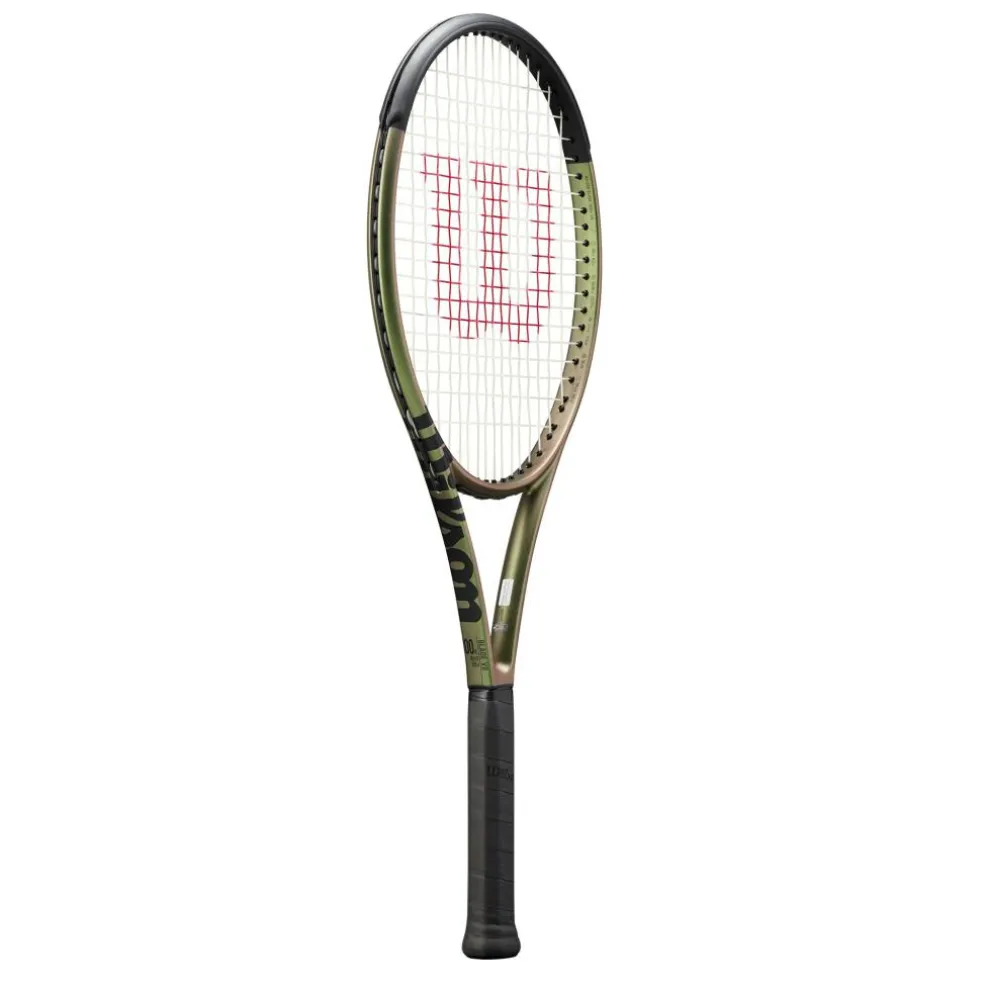 Wilson Blade 100UL V8 tennisracket